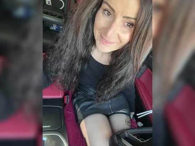 -AnnaMaria- on BongaCams 