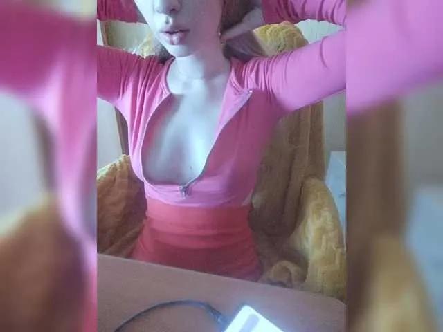 Alexi12 on BongaCams
