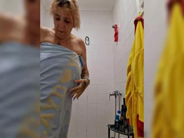 AmmandaDulley on BongaCams 