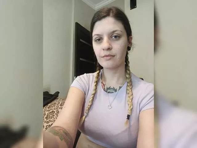 ann-mikele on BongaCams 