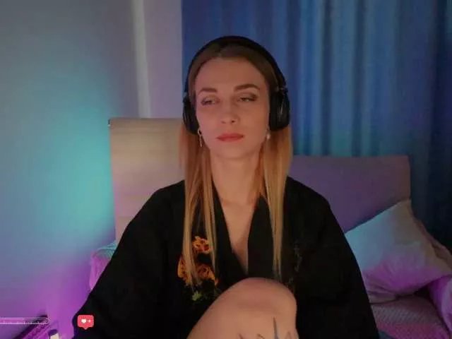 BlackMonro on BongaCams