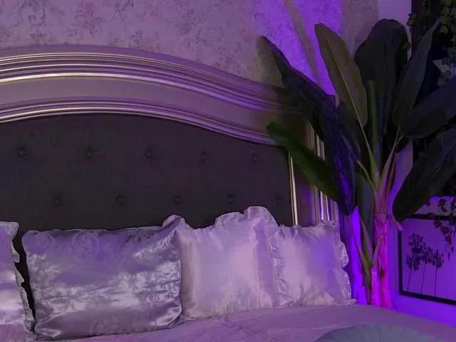 BrookeEmber on BongaCams 