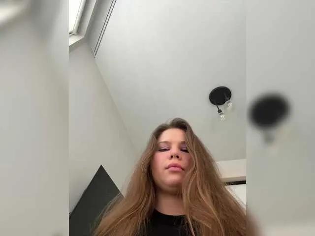 Chiculya on BongaCams 