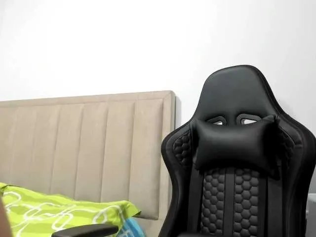 ChloeMiller69 on BongaCams