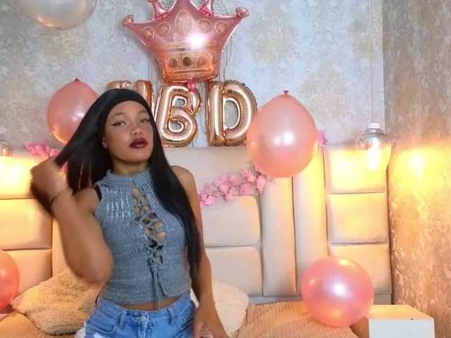 CrystalBrooke3x on BongaCams