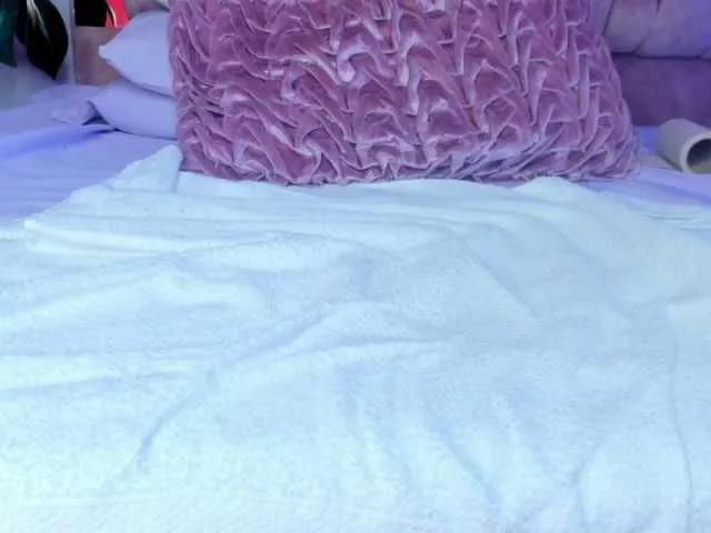 cutte-hanna18 on BongaCams 