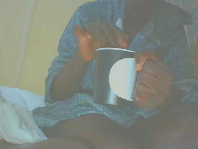 Dollybi1 on BongaCams 