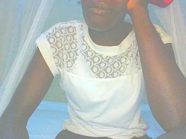 Dollybi1 on BongaCams 