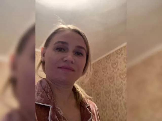 ElenCarr on BongaCams 