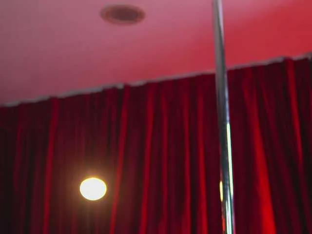 EvelynEvyy on BongaCams 