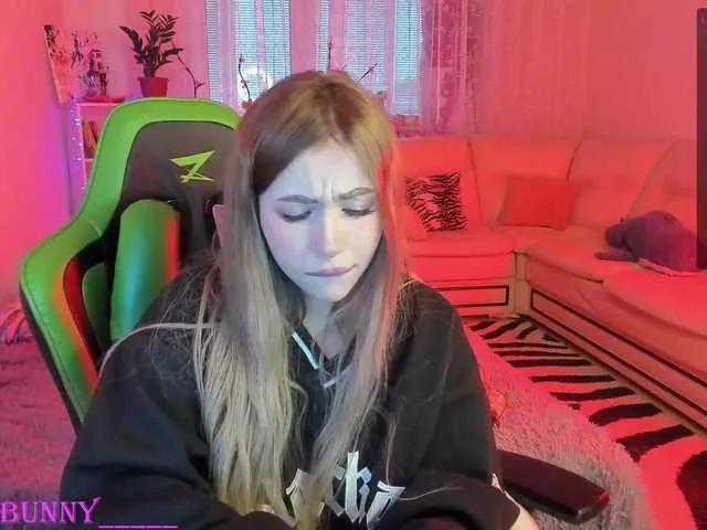 Greedy-Kim5 on BongaCams 