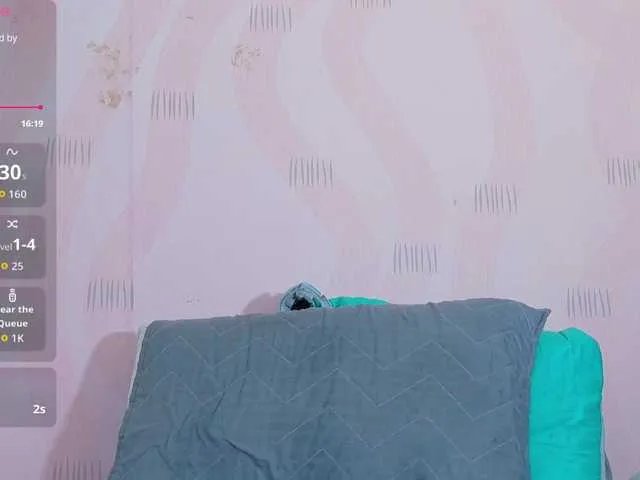 Hotlatinateacher on BongaCams