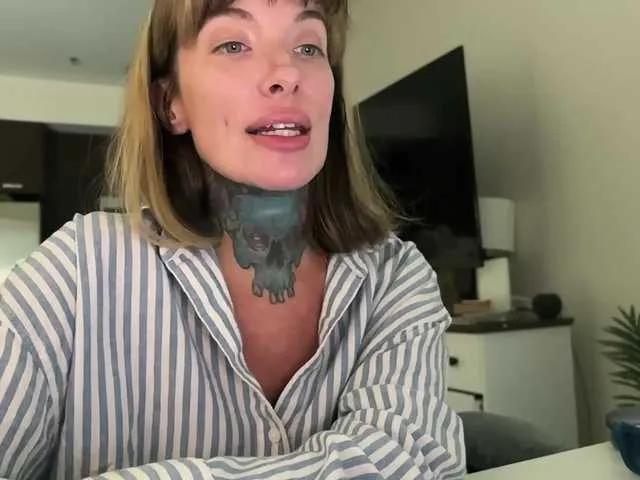 iiixbostonxiii on BongaCams 