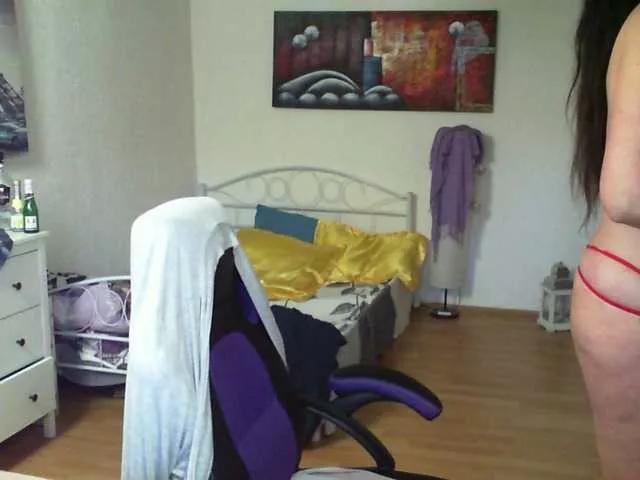 illymaus on BongaCams 