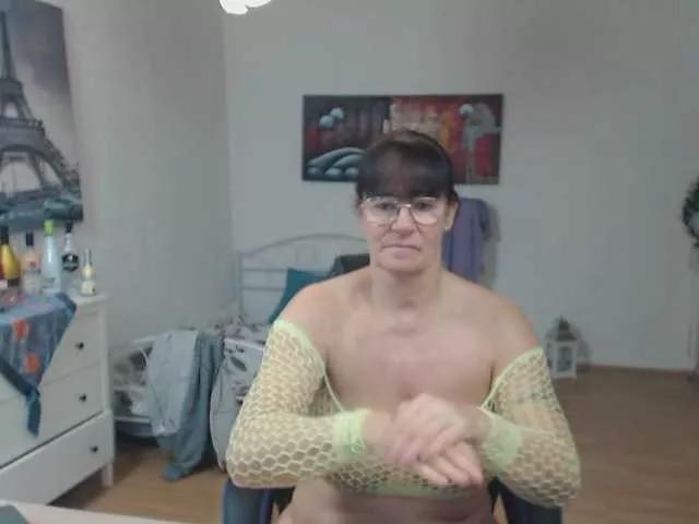 illymaus on BongaCams 