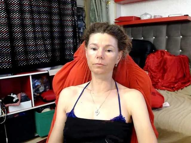 kellysurfing on BongaCams 