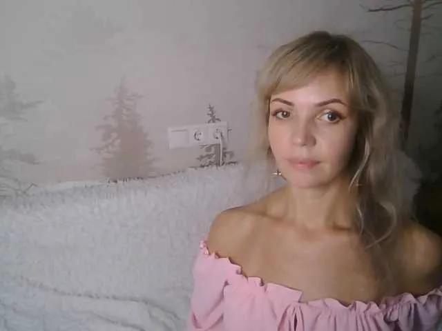 Kissz on BongaCams 