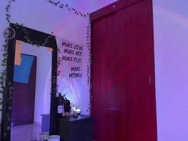 littlekayla on BongaCams