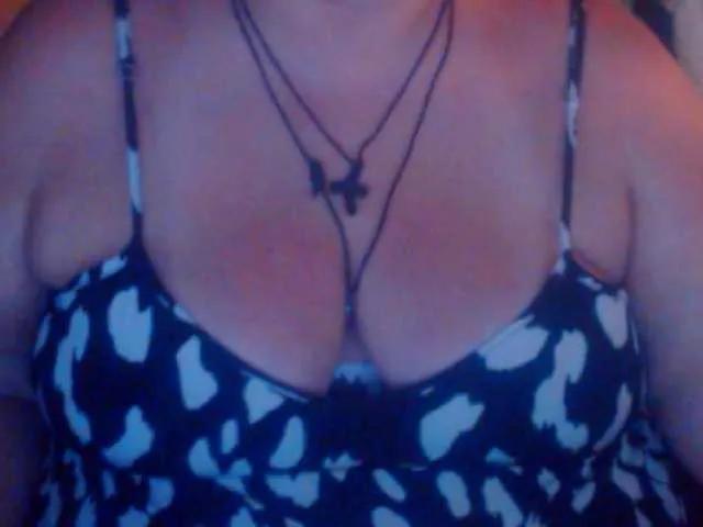 mayalove4u on BongaCams 