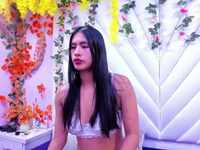 MiaaDavis on BongaCams 