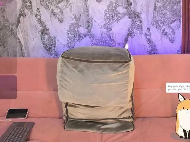 MiiaaCollinss on BongaCams 