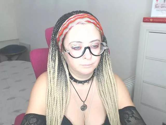 missGODDESS on BongaCams 
