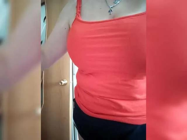 MissieLorrie on BongaCams 