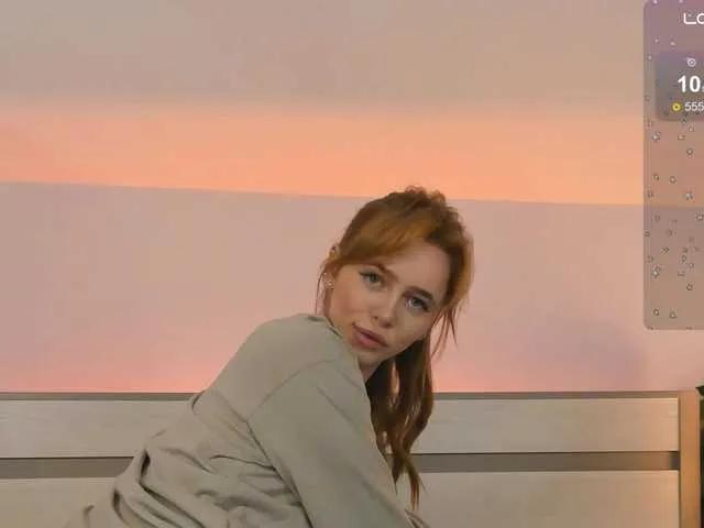 MissRedFox on BongaCams 