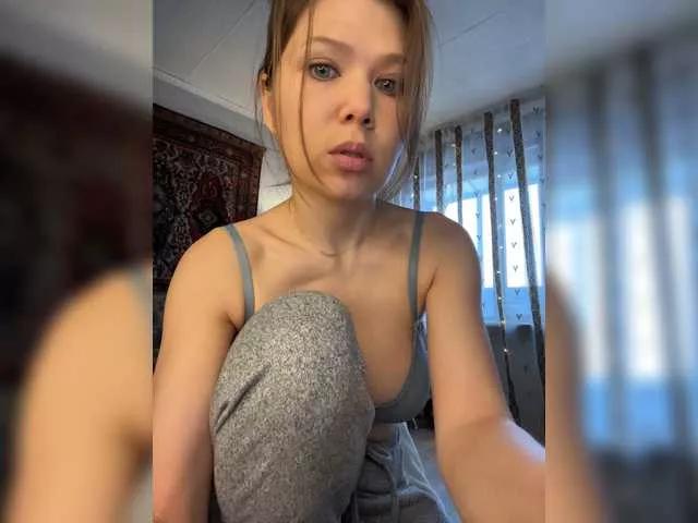 MyLittlegi on BongaCams 