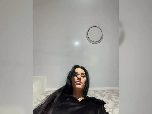 Nicol on BongaCams 