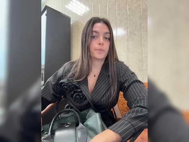 NikkySecrets on BongaCams 