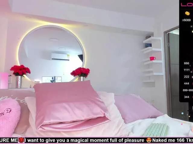 SallyeLeins on BongaCams 