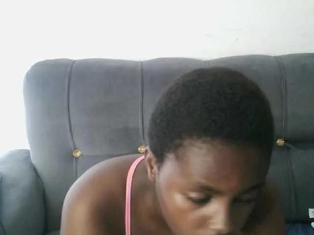 Sweetcutie1 on BongaCams 