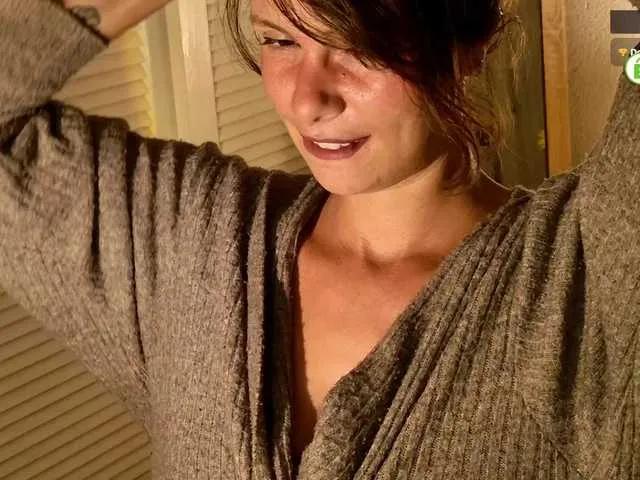 SweetLilLulu on BongaCams 