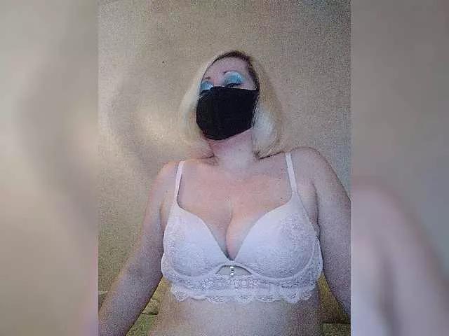 yana38a on BongaCams 