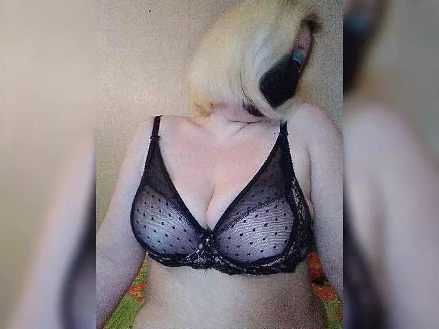 yana38a on BongaCams 