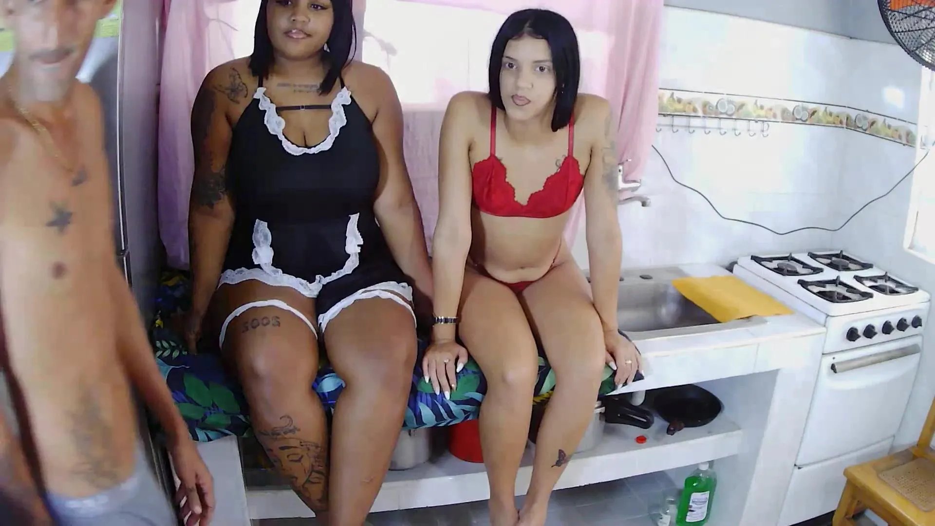 69partyhouse on Cam4