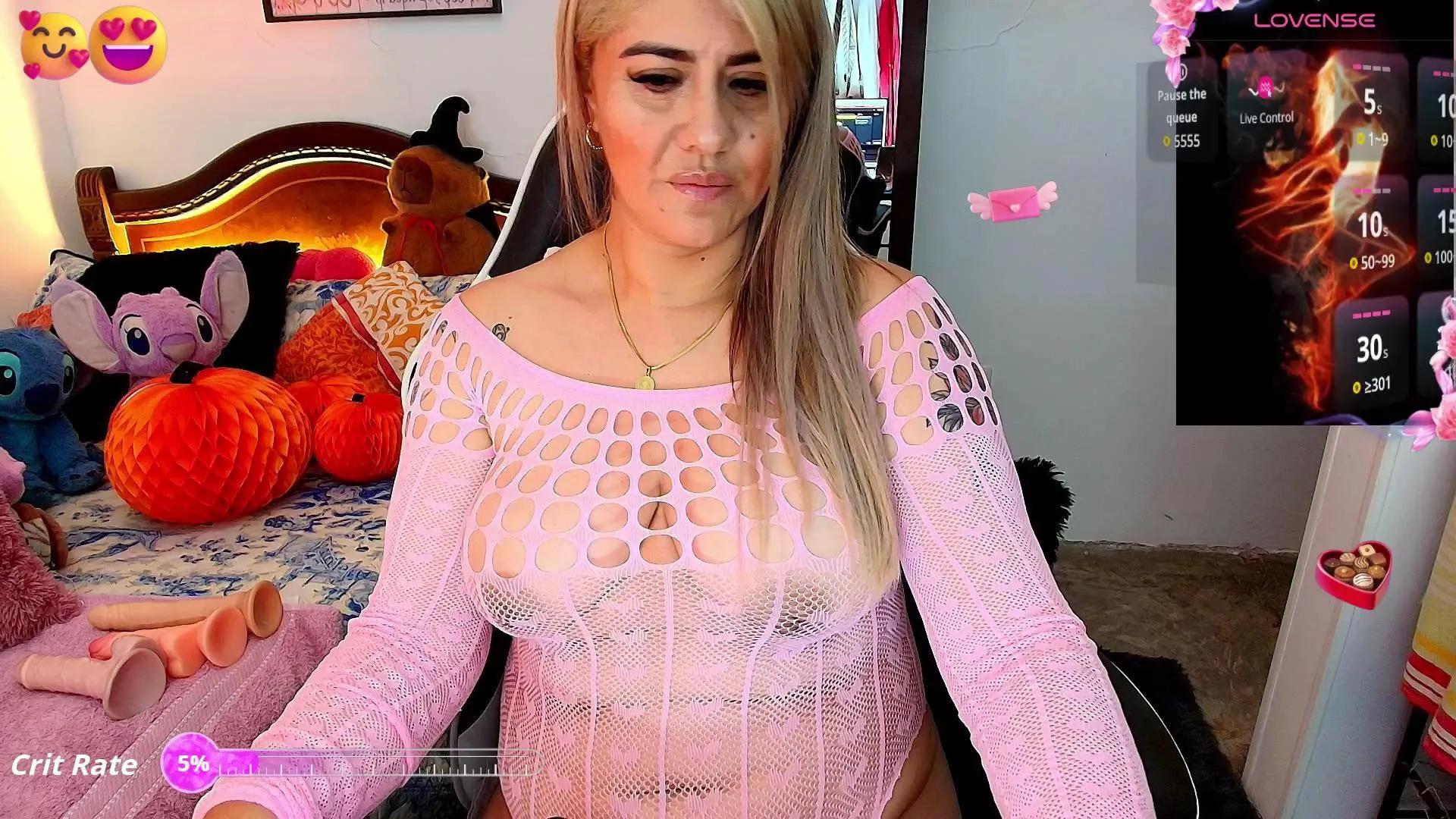 aamanda_Queen_ on Cam4 