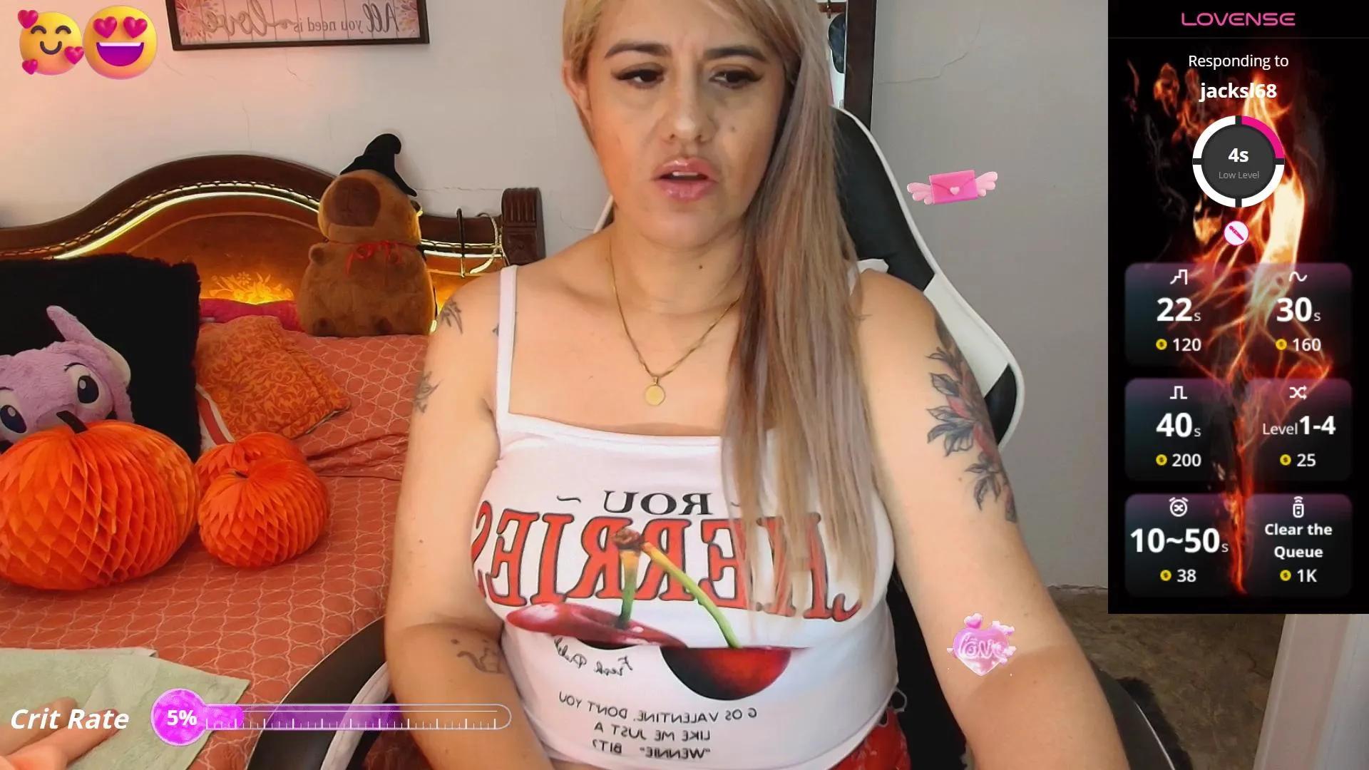 aamanda_Queen_ on Cam4 