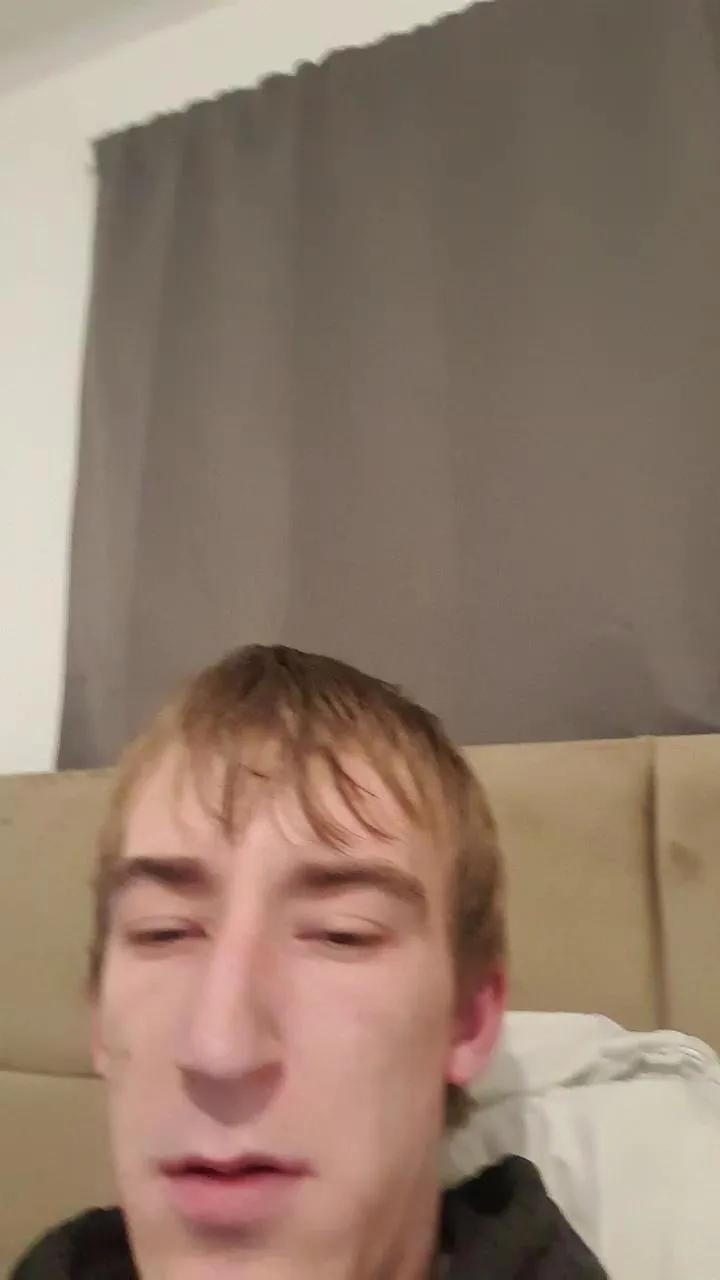 adamross1999 on Cam4 