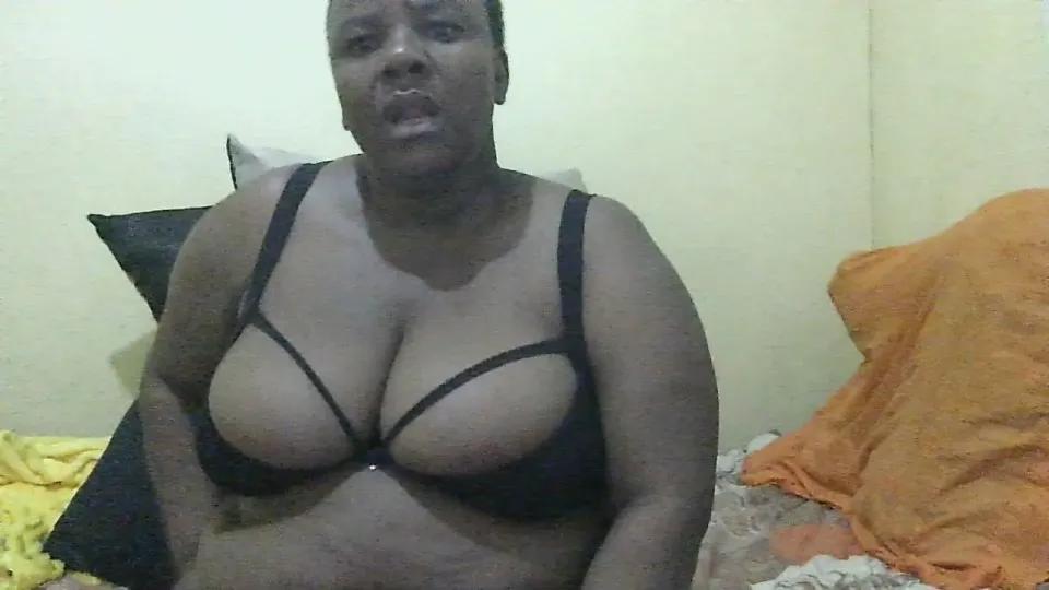 AnnabigpussyXO on Cam4