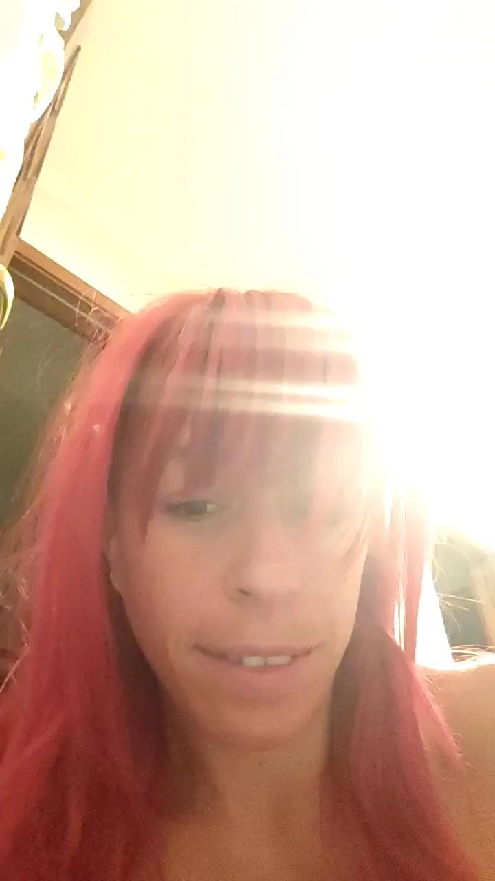 Annarellapika on Cam4 