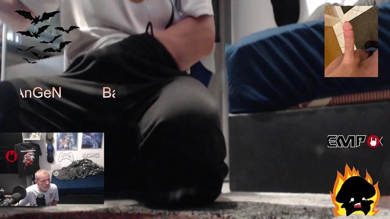 BaNaNeNOrAnGeN on Cam4 