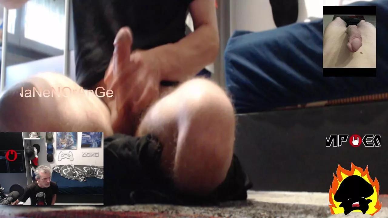 BaNaNeNOrAnGeN on Cam4 