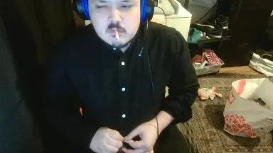 Bebemickey75 on Cam4 