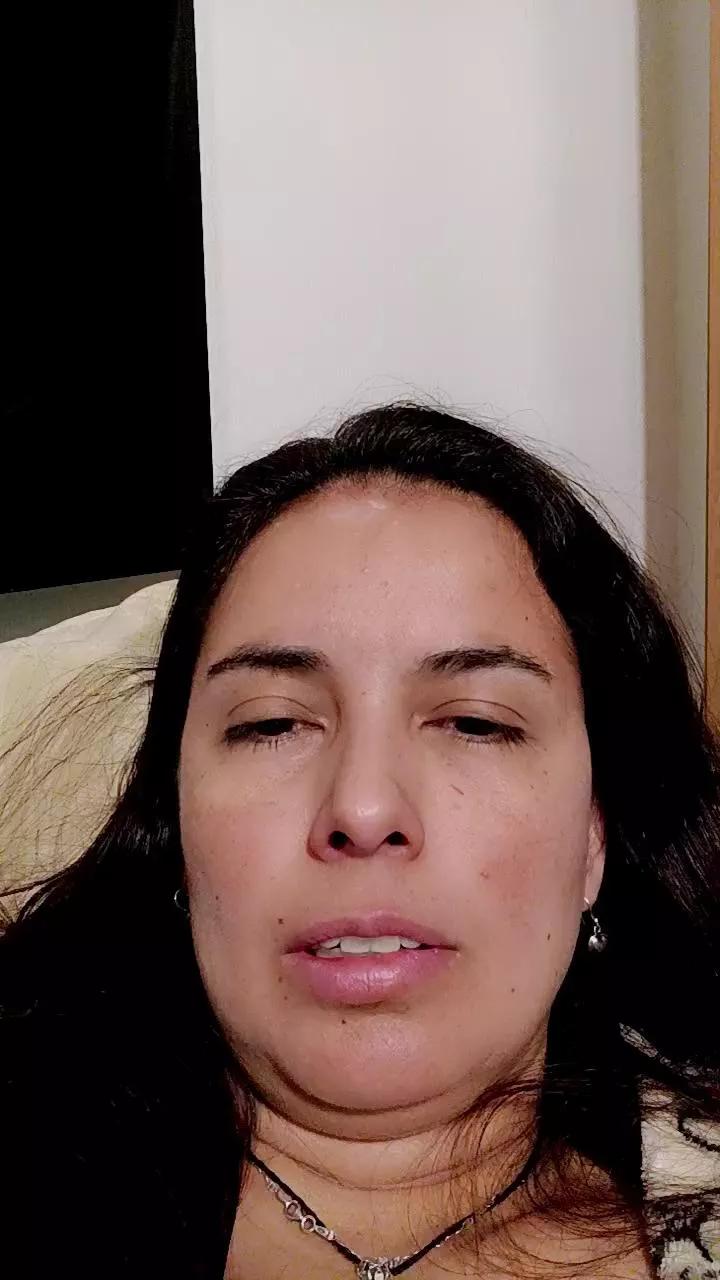 bellajade1985 on Cam4 