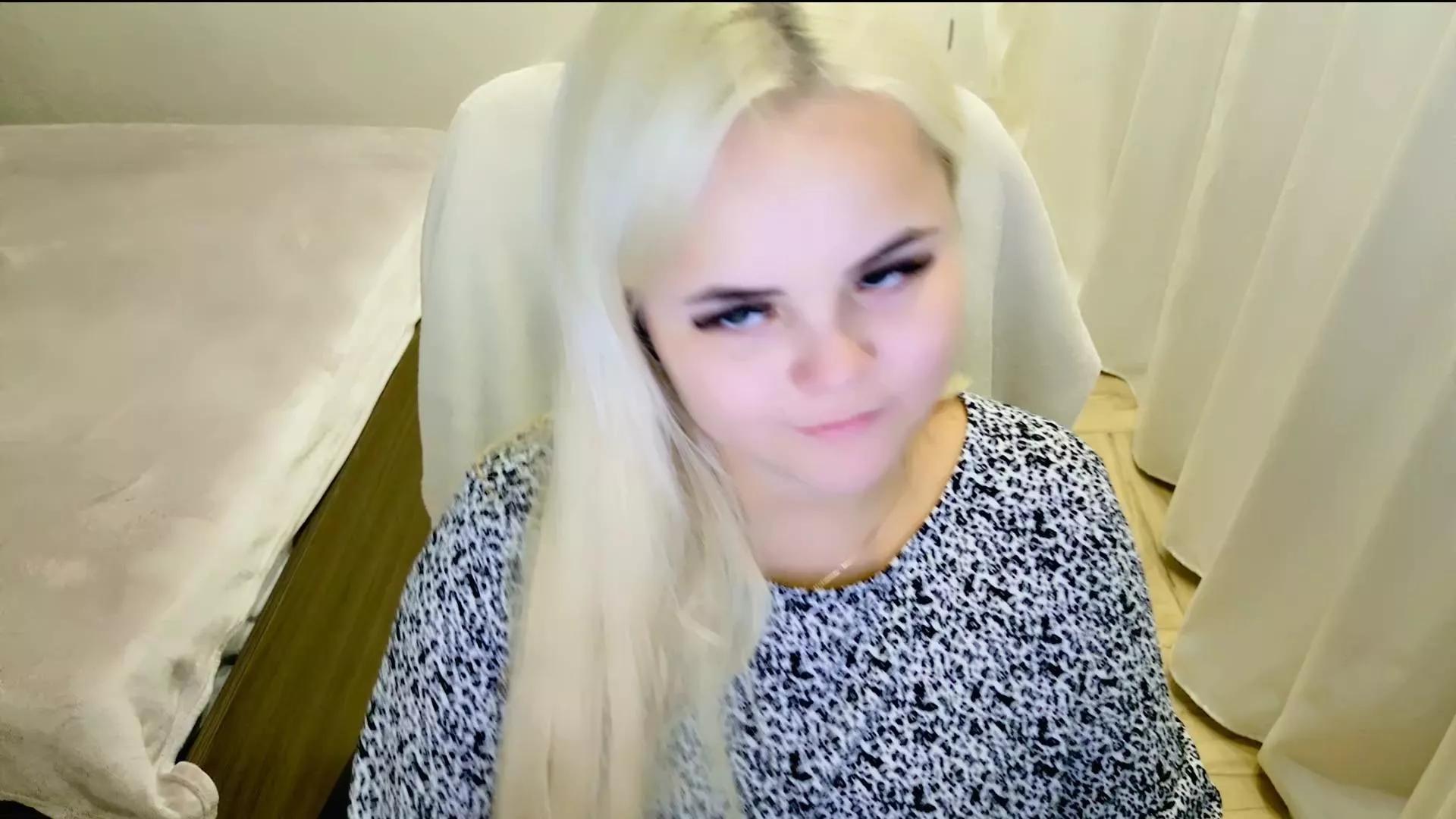 call_me_cutie on Cam4 