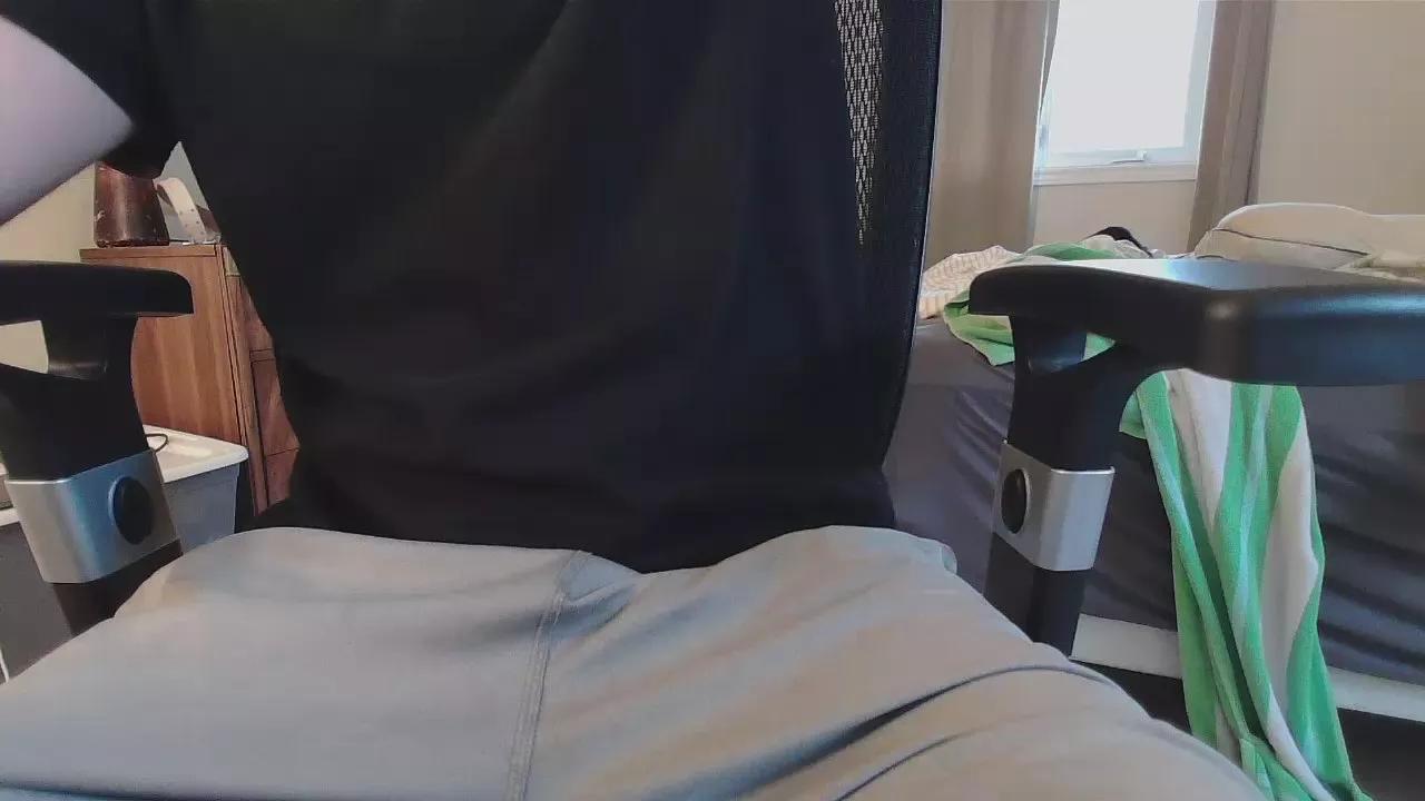 Canadianboytoy on Cam4 