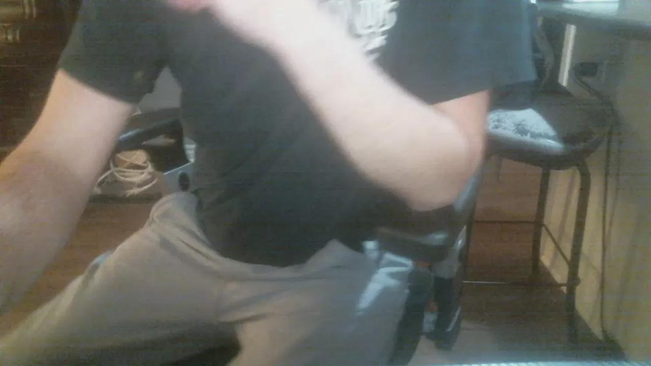 Canadianboytoy on Cam4 