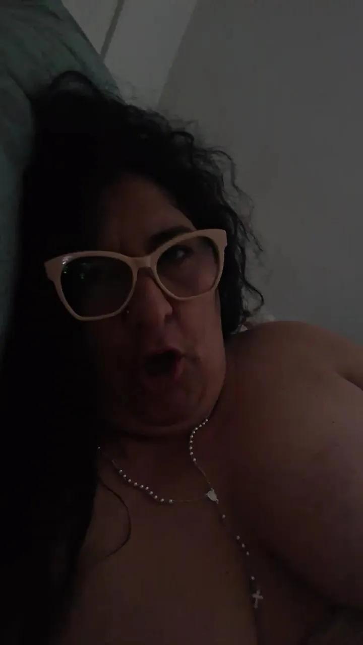Caritovivi on Cam4